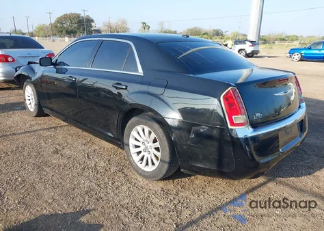 2013 Chrysler 300 Motown from USA, damaged, VIN 2C3CCAAG2DH527629